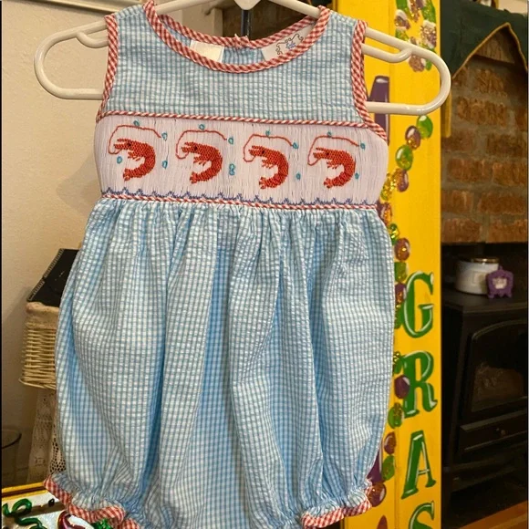 Lulu Bebe Infant Girls Smocked Romper size 6 months - Picture 1 of 13